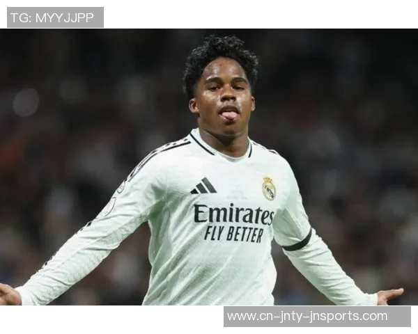 恩德里克父亲希望其重返帕尔梅拉斯而非在皇马浪费时间