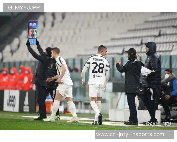 本泽马社交媒体庆祝战胜利雅得胜利强调团队承诺与重要胜利