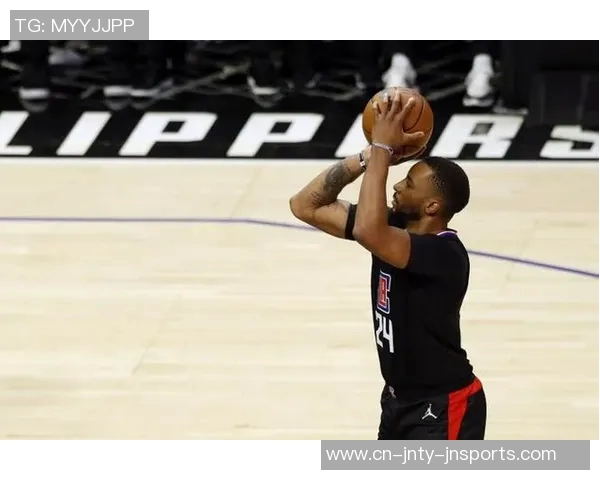 鲍威尔希望融合科比心态与韦德技术打造独特篮球风格